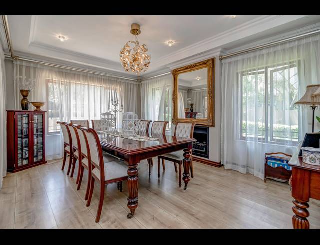 5 BEDROOM HOUSE FOR SALE IN DAINFERN VALLEY ESTATE